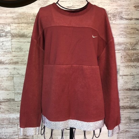 Nike Therma Icon Clash Fleece Crew Neck Pullover red sweatshirt size medium - Picture 2 of 7